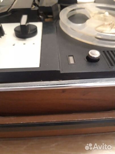 Катушечный магнитофон комета 209