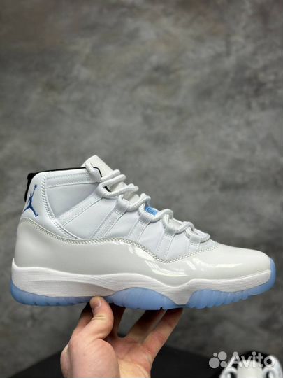 Nike Air Jordan 11 Retro Legend Blue