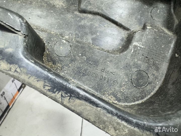 Водосток лобового стекла (жабо) Mercedes W140 S