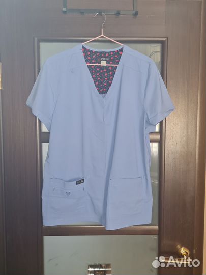 Медицинский костюм женский