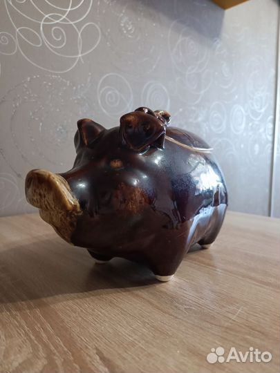 Керамическая посуда для запекания, поросенок