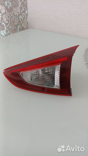 Фонарь заднего хода правый Mazda Demio DJ
