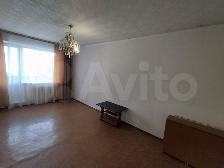 2-к. квартира, 56 м², 3/10 эт.