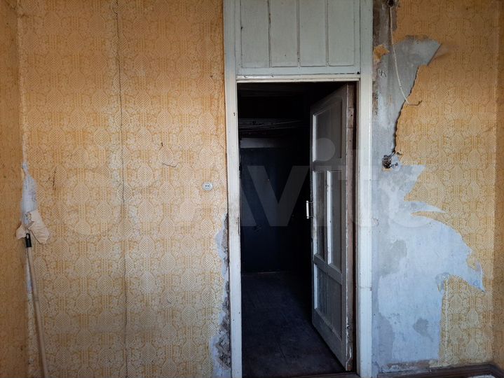 Комната 10 м² в 4-к., 2/2 эт.