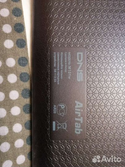 Планшет DNS AirTab M101w