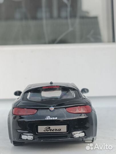 Бураго 1/32