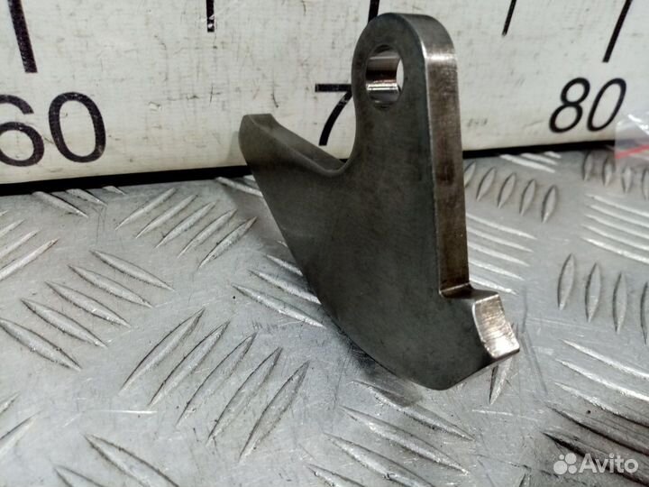 Б/У Стопорная скоба#001