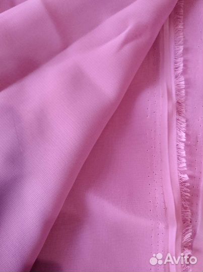 Отрез ткани шифон