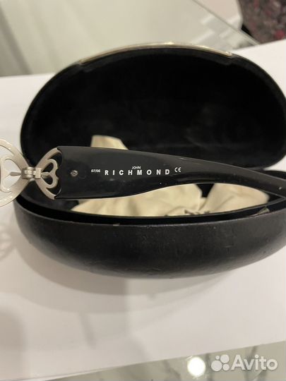 Солнцезащитные очки Richmond