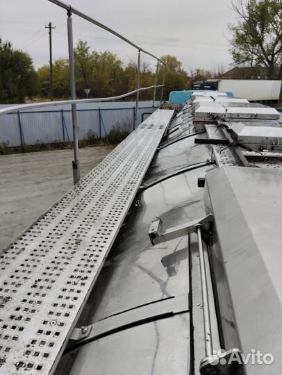 Полуприцеп пищевая цистерна Burg BPD0 15-27, 1990