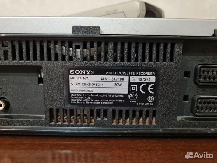 Видеомагнитофонsony SLV-SE710K