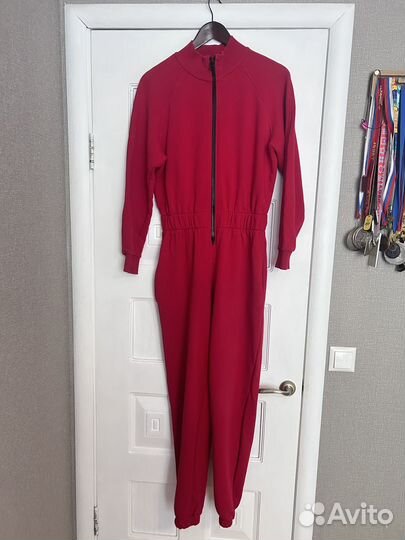 Комбинезон женский спортивный 44