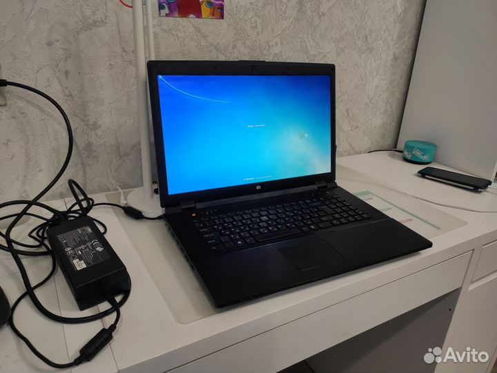 Ноутбук Dns w170hr 17.3 Gamer