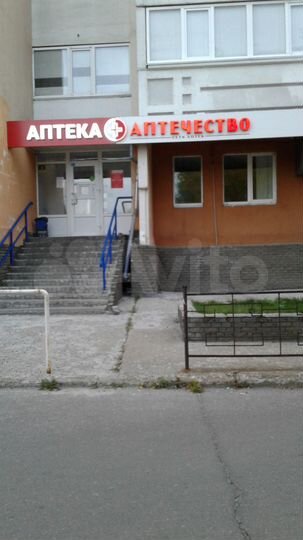 Торговая площадь, 71 м², В. Печеры