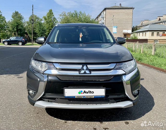 Mitsubishi Outlander 2.0 CVT, 2016, 89 000 км