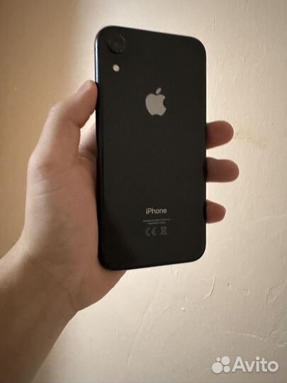 iPhone Xr, 64 ГБ