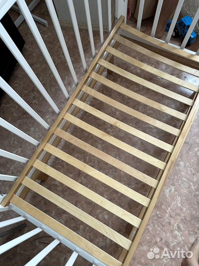 Кроватка детская