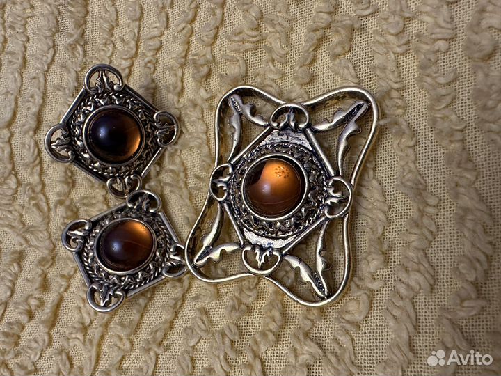 Винтажные украшения monet