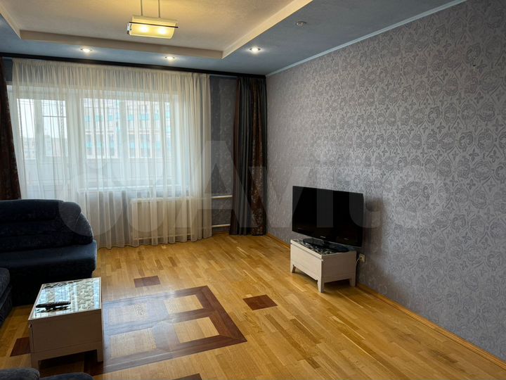 3-к. квартира, 98 м², 8/9 эт.