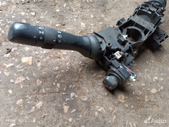 Подрулевой переключатель Toyota Land Cruiser 200