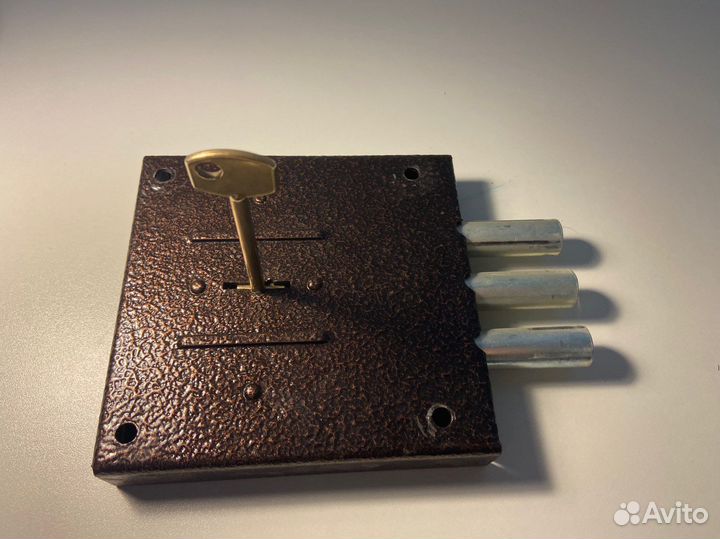 Замок дверной накладной цербер зну-М (С1-М 116)