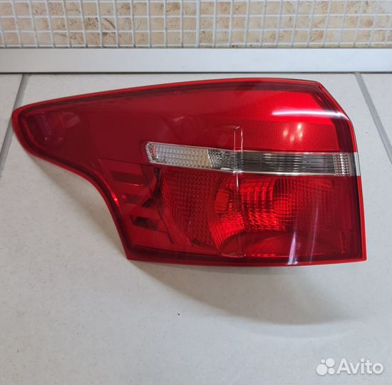 Фара задняя левая ford focus 3 универсал