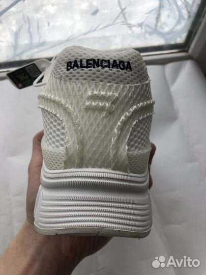 Кроссовки Balenciaga Phantom 43