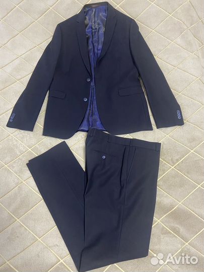 Костюм мужской