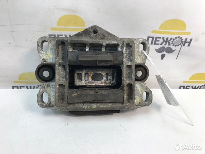 Подушка двигателя левая Ford Mondeo St220 B4Y 3.0