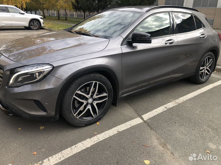 Mercedes-Benz GLA-класс 2.0 AMT, 2014, 115 000 км