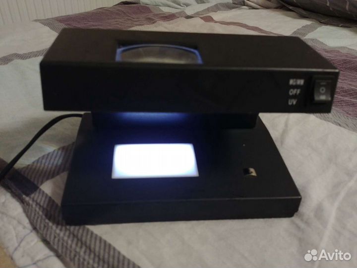 Продам световой детектр купюр