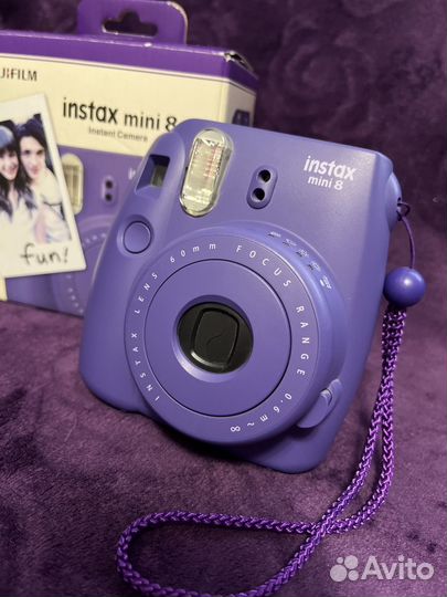 Продаю Fujifilm instax mini 8