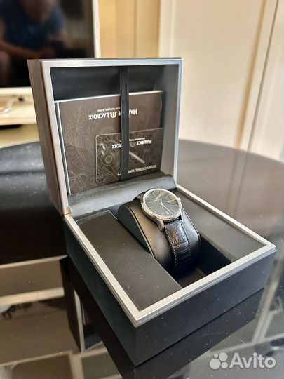 Наручные часы Maurice Lacroix LC1117-SS001-330