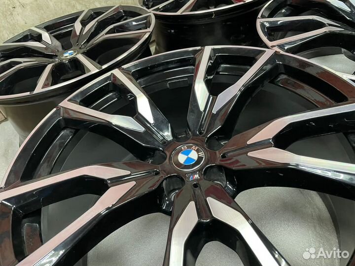 Оригинальные диски BMW X7 G07 R22 разноширокие
