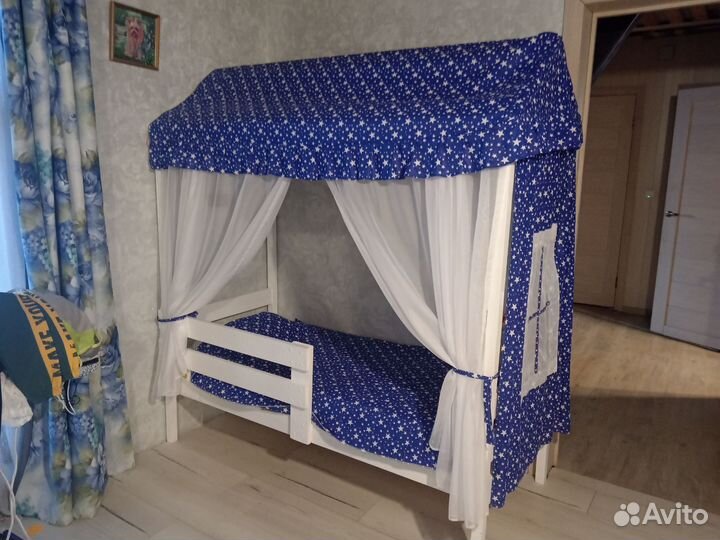 Кровать домик б/у, полный комплект
