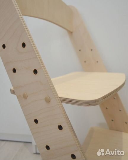 Детский растущий стул