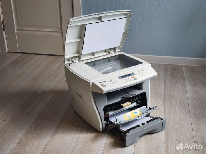 Мфу лазерное Samsung SCX-4016 в идеальном состояни