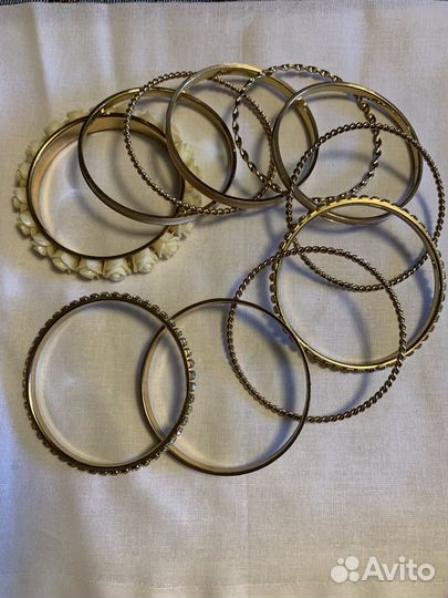 Набор браслетов