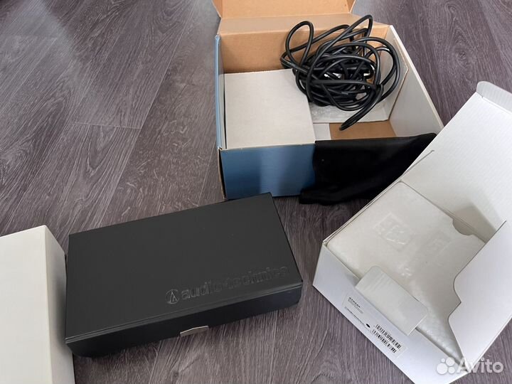 Студийный микрофон audio technica AT4050