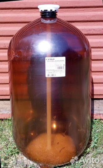 Пластиковая бутыль 30 л для дачи
