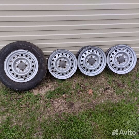 Диски r13 на Тойота Витс, Ярис, Платц