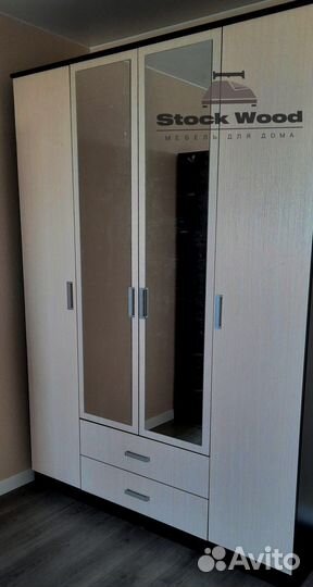 Шкафы новые