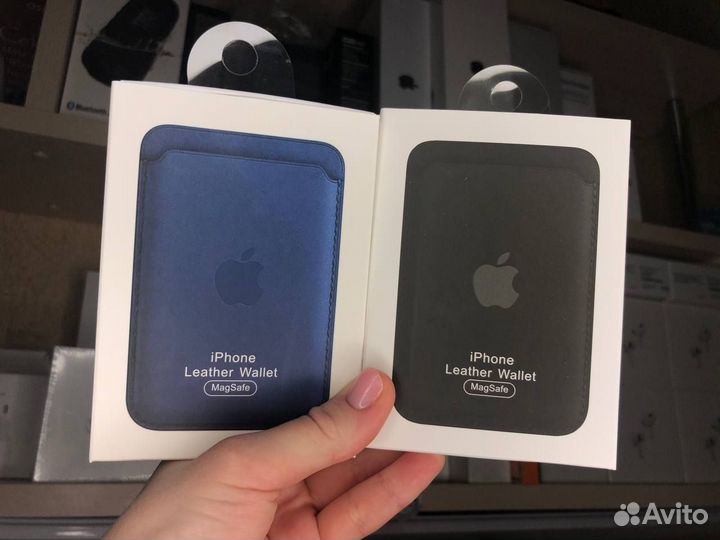 Картхолдер на iPhone Apple Wallet