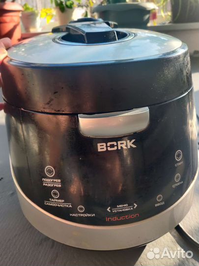 Мультиварка bork u700