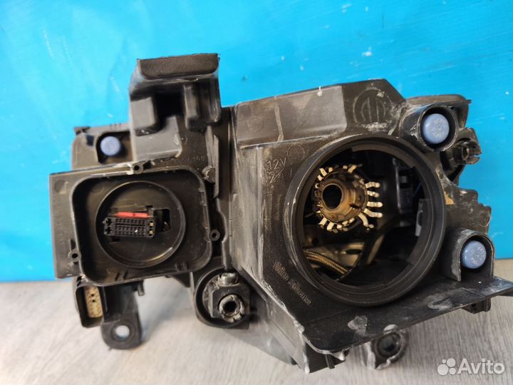 Фара правая Jeep Grand Cherokee 2013-нв