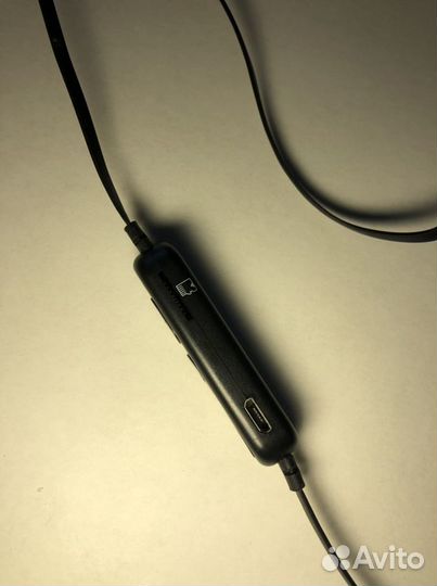 Беспроводные наушники