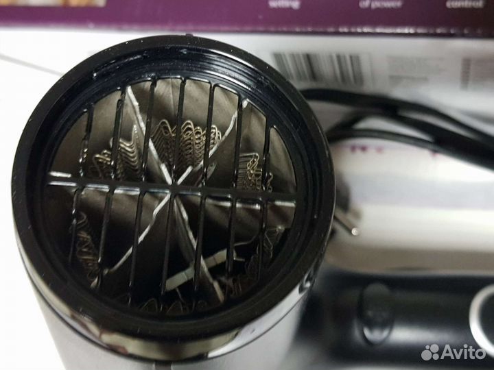 Фен Philips ThermoProtect 2100w