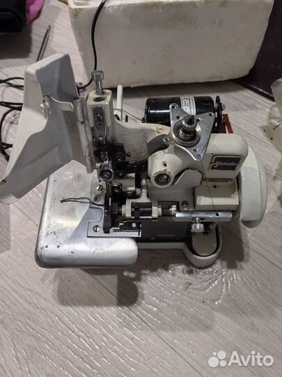 Оверлок Yamata GN1-113D