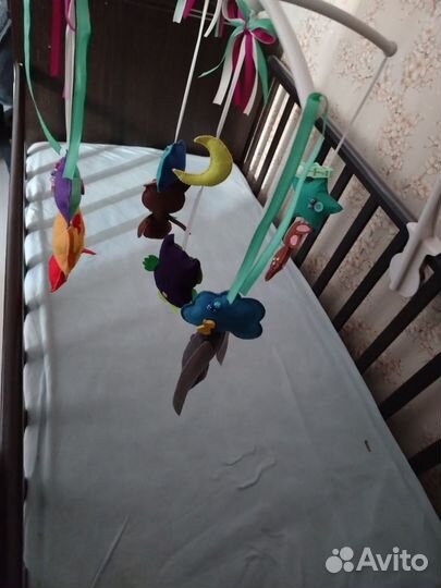 Кроватка детская с комодом