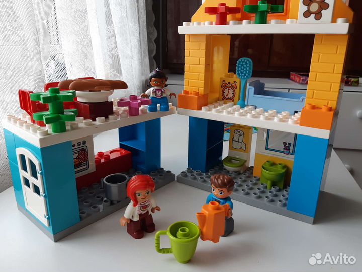 Lego duplo семейный дом